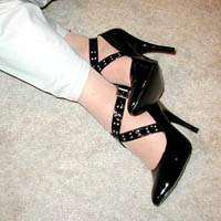 painful high heels, 6-inch heels shoes, heels training pictures