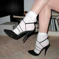 painful high heels, 6-inch heels shoes, heels training pictures