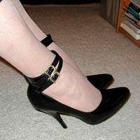 painful high heels, 6-inch heels shoes, heels training pictures