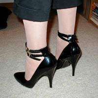 painful high heels, 6-inch heels shoes, heels training pictures